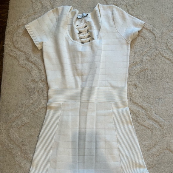 Sandro White Knit Fitted Dress with Knot Back Detail Size 3 - Picture 4 of 6